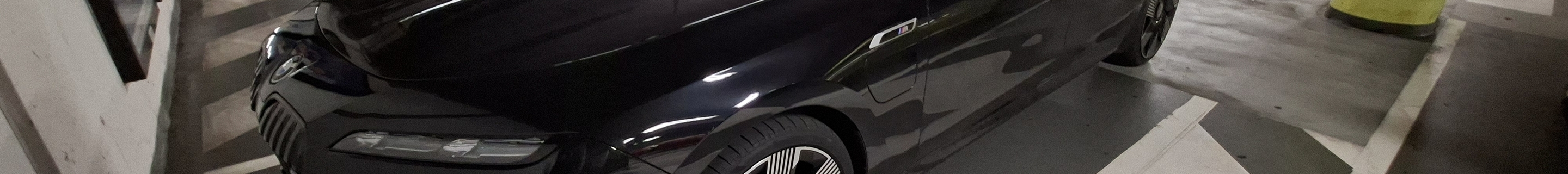 BMW M760e xDrive