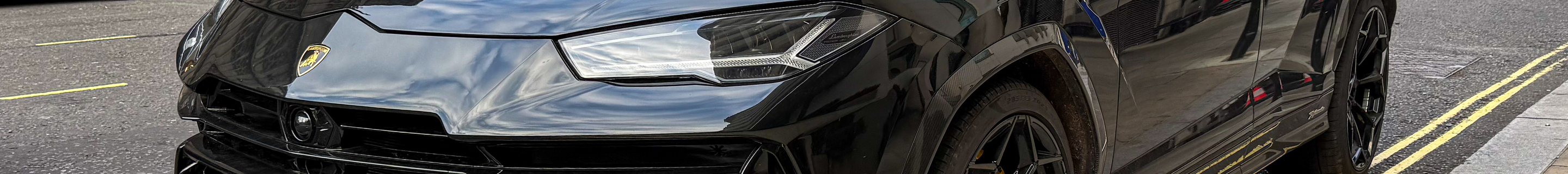 Lamborghini Urus Performante