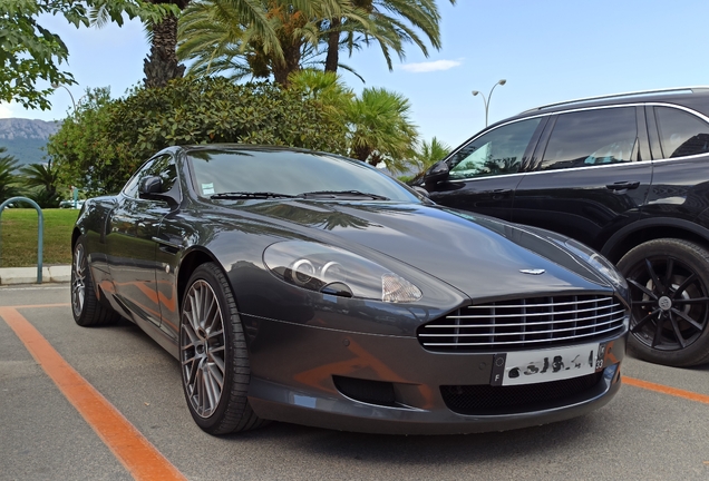 Aston Martin DB9