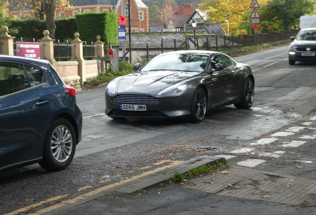 Aston Martin Virage 2011