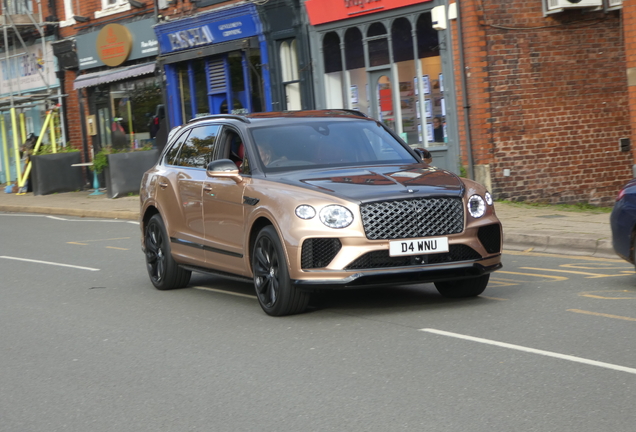 Bentley Bentayga EWB Mulliner