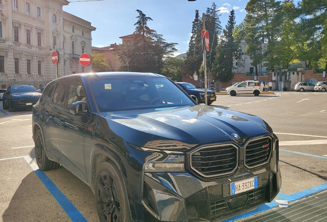 BMW XM G09