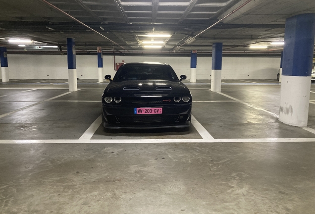 Dodge Challenger SRT Hellcat