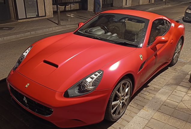 Ferrari California