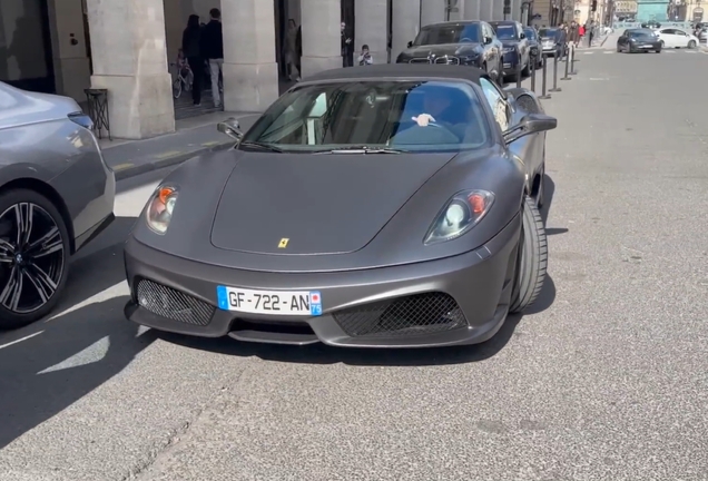 Ferrari Scuderia Spider 16M