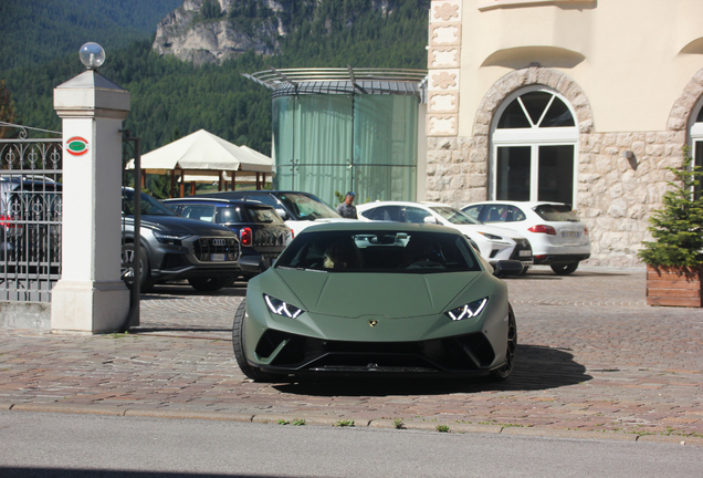 Lamborghini Huracán LP640-4 Performante
