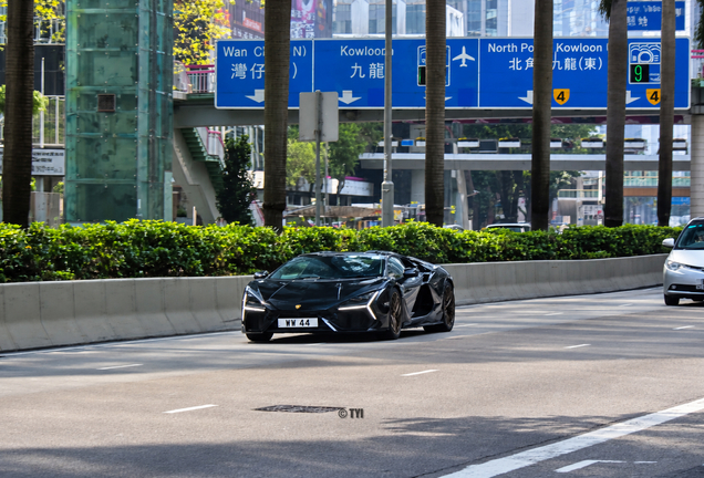 Lamborghini Revuelto