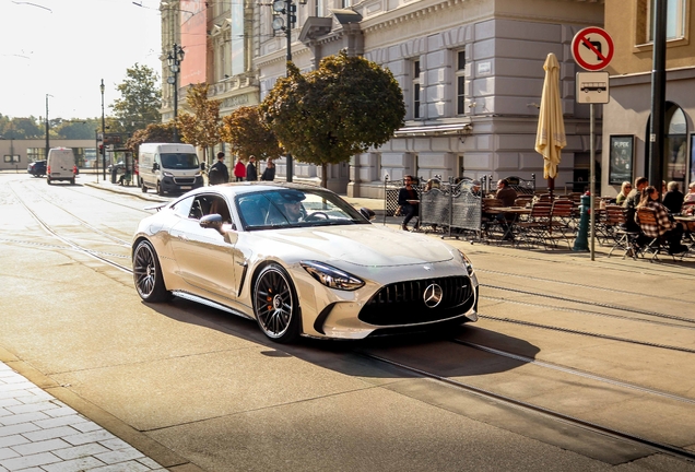 Mercedes-AMG GT 63 C192