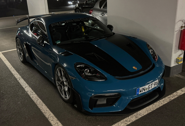 Porsche 718 Cayman GT4 RS Weissach Package