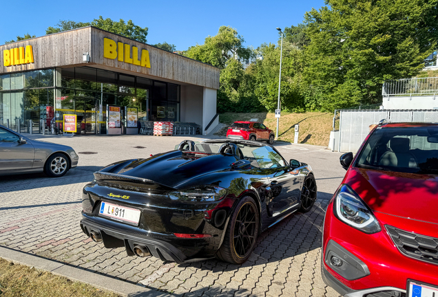 Porsche 718 Spyder RS