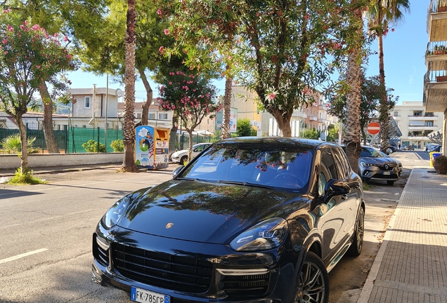 Porsche 958 Cayenne GTS MkII