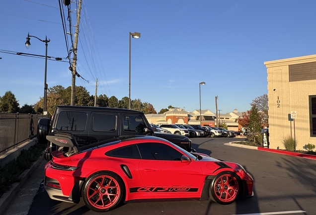 Porsche 992 GT3 RS MkI Weissach Package