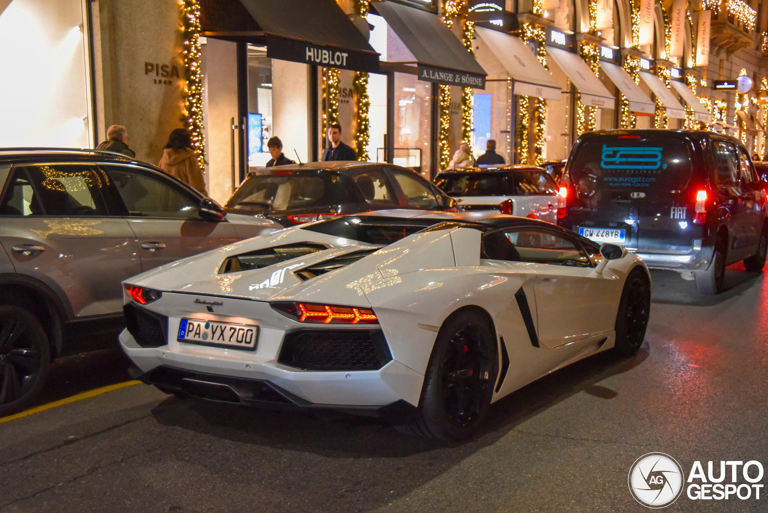 Lamborghini Aventador LP700-4 Roadster