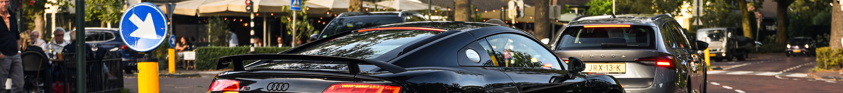 Audi R8 V10 Plus 2015