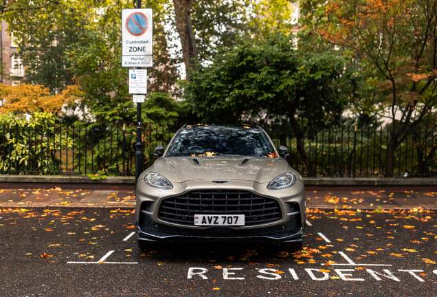 Aston Martin DBX707