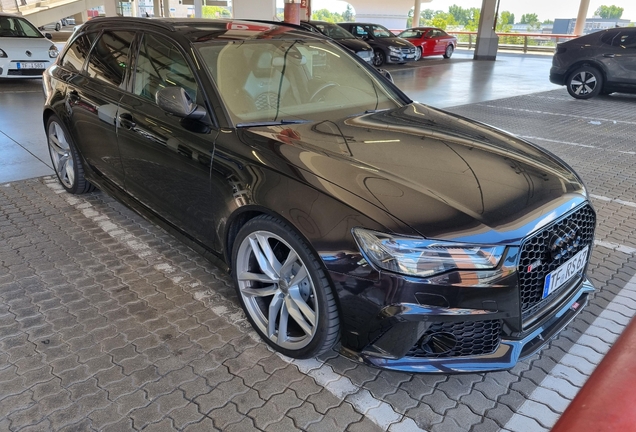 Audi RS6 Avant C7 2015