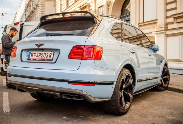 Bentley Bentayga V8 2021