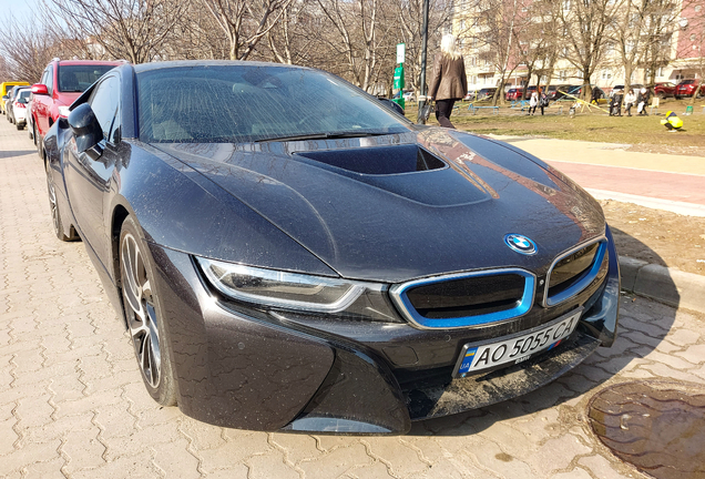 BMW i8