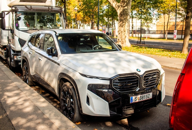 BMW XM G09
