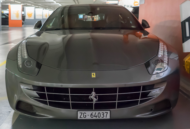 Ferrari FF