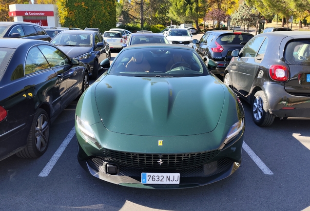 Ferrari Roma Spider