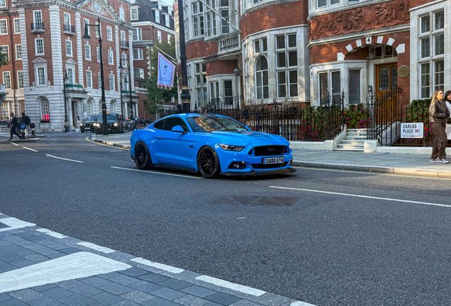 Ford Mustang GT 2015 Blue Edition