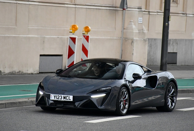 McLaren Artura