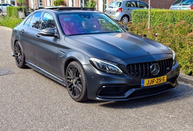 Mercedes-AMG C 63 S W205 Edition 1