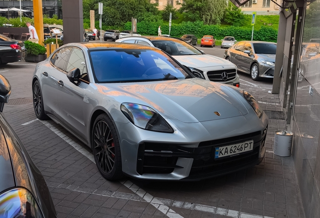 Porsche 972 Panamera GTS MkI