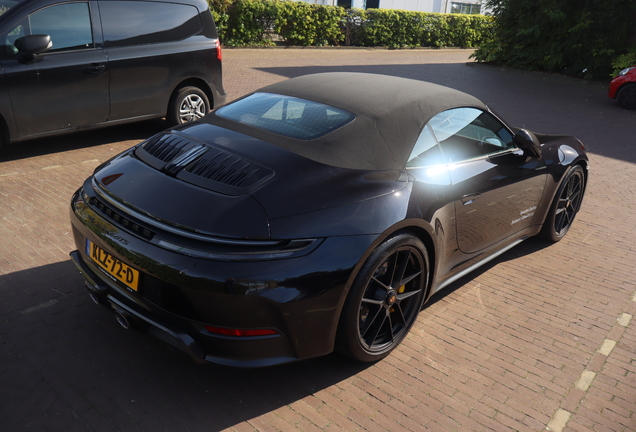 Porsche 992 Carrera 4 GTS Cabriolet MkII
