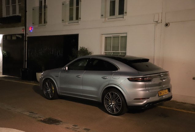 Porsche Cayenne Coupé Turbo S E-Hybrid