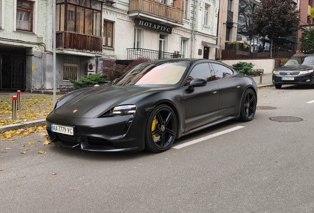 Porsche Taycan Turbo S MkI