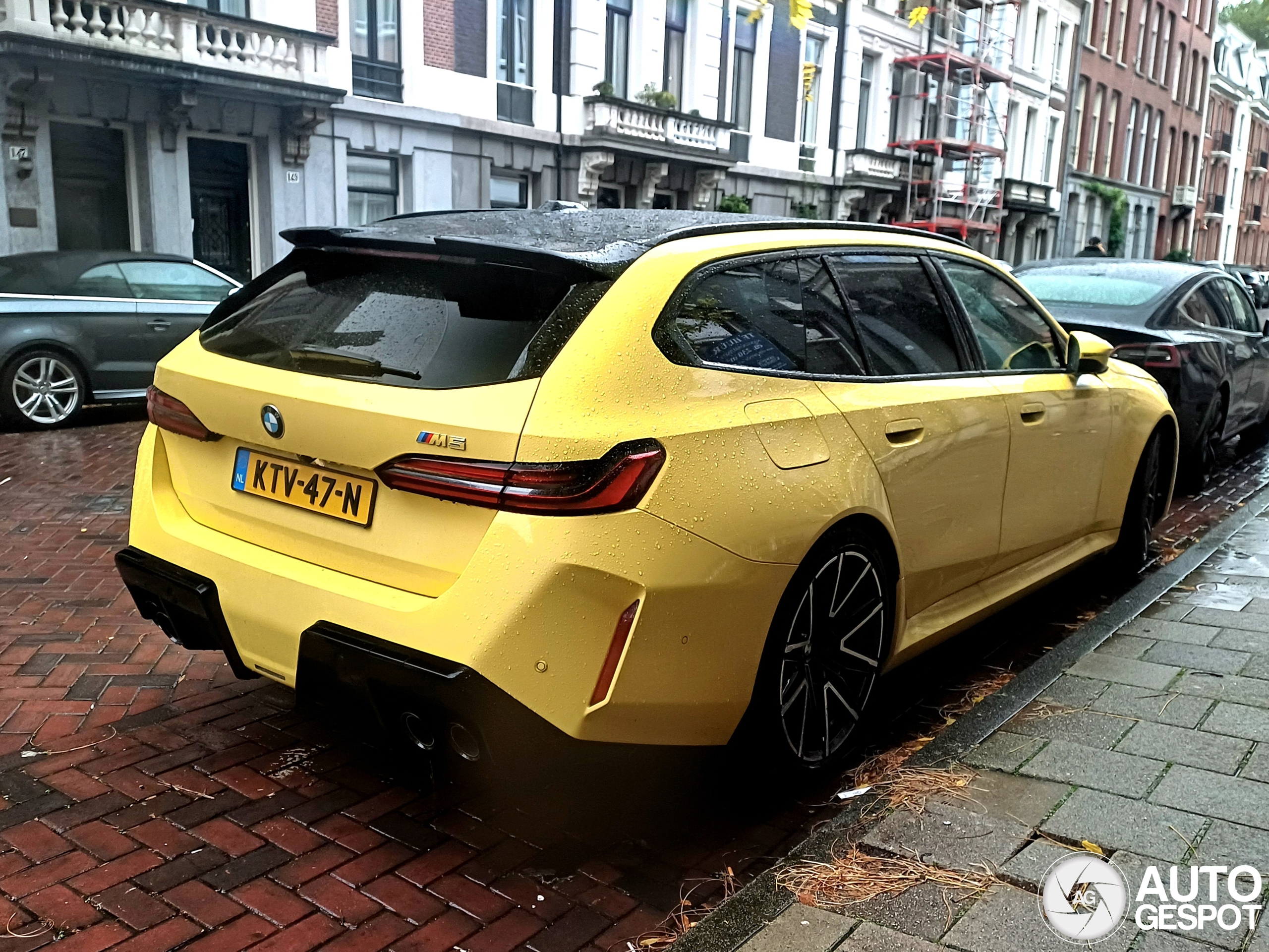 Opvallen in een BMW M5 G99 Touring doe je zo