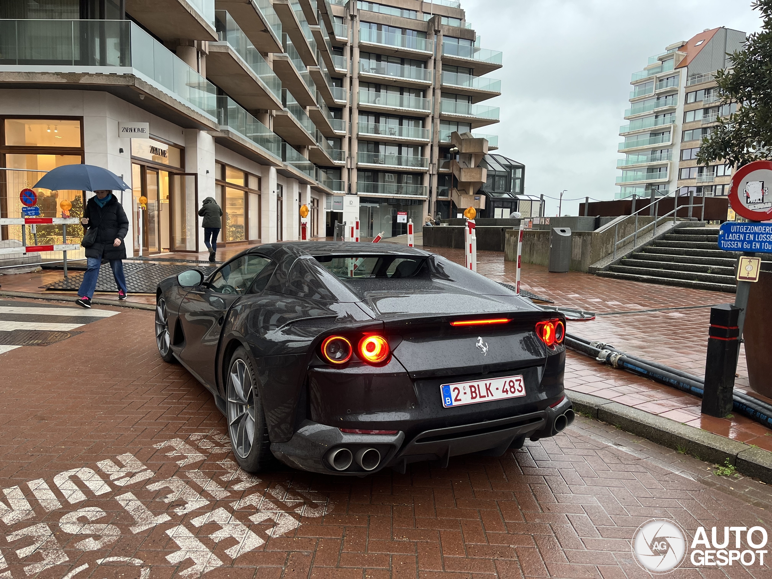 Ferrari 812 GTS