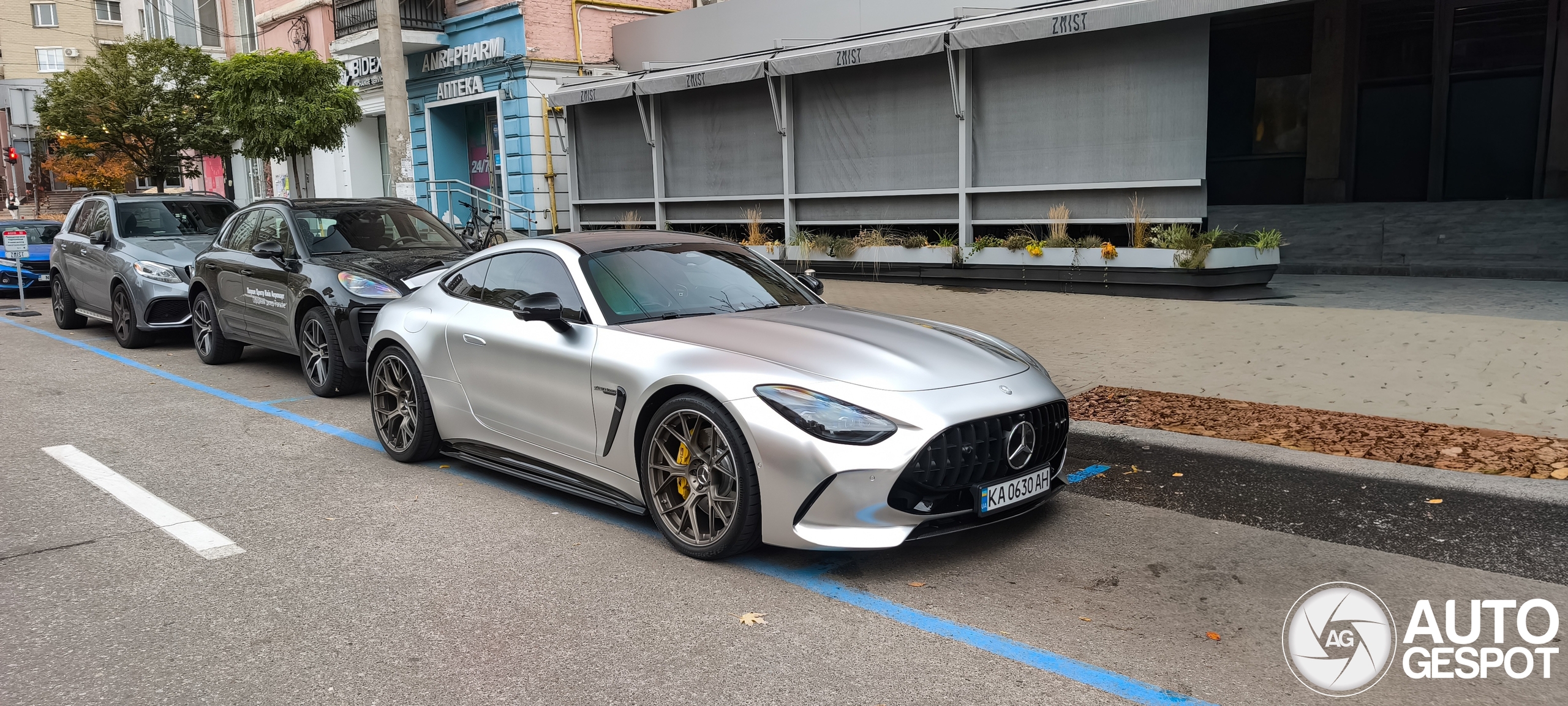 Mercedes-AMG GT 63 C192
