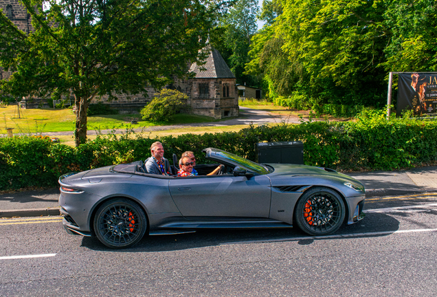 Aston Martin DBS 770 Ultimate Volante