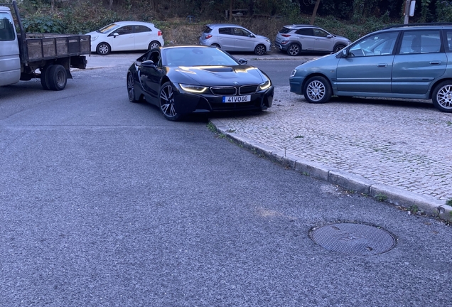 BMW i8