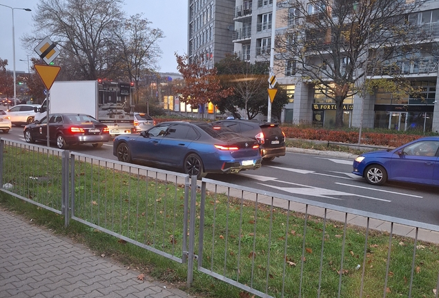 BMW M760e xDrive