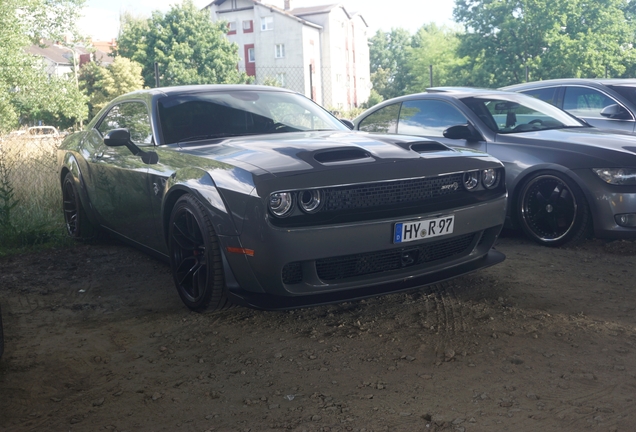 Dodge Challenger SRT Hellcat Widebody