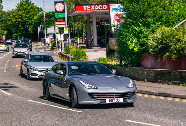 Ferrari GTC4Lusso