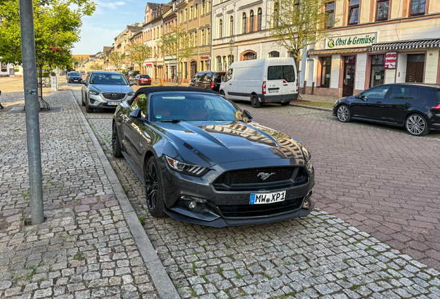 Ford Mustang GT Convertible 2015