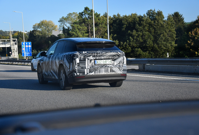 Li Auto i6 2027