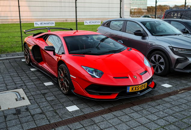 Lamborghini Aventador LP770-4 SVJ