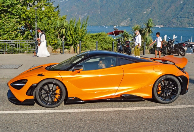 McLaren 765LT