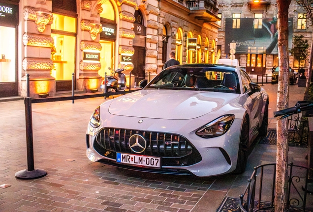 Mercedes-AMG GT 63 C192