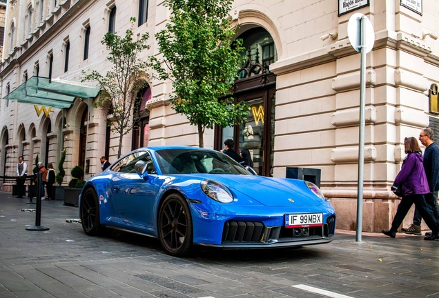 Porsche 992 Carrera 4 GTS MkII