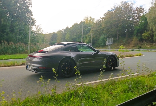 Porsche 992 Carrera 4S MkI