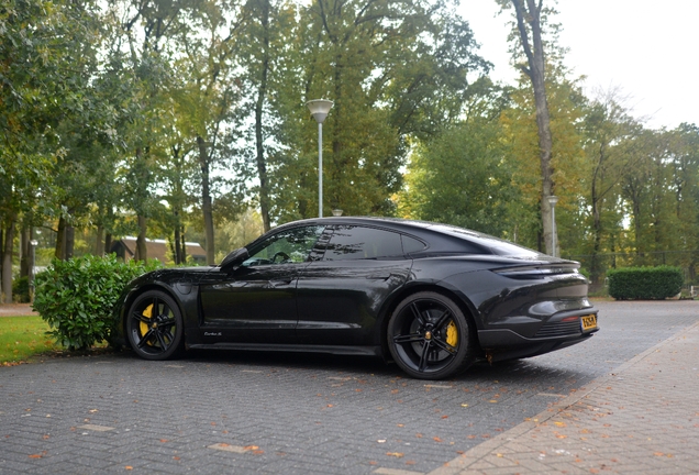 Porsche Taycan Turbo S MkI