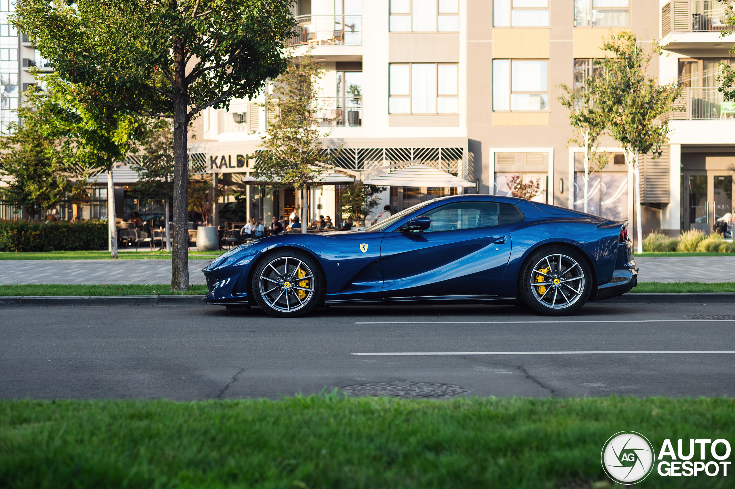 Ferrari 812 GTS