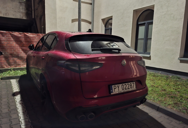 Alfa Romeo Stelvio Quadrifoglio 2020